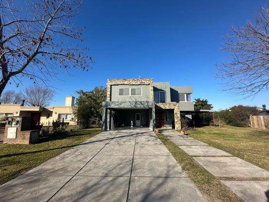 Venta San Isidro Labrador Apto Credito Pileta