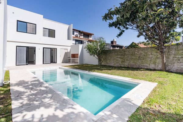 Venta Casa San Isidro 4 dormitorios Pileta
