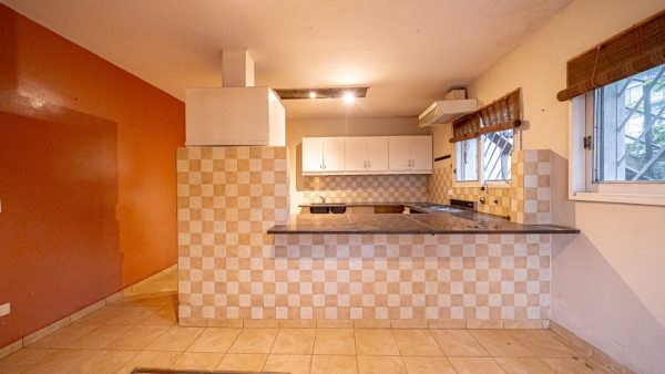 House For Sale In Olivos Mortgage-Eligible Multi-Family
