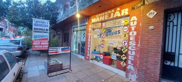 Fondo de Comercio de Autoescuela Olivos + 1 Auto