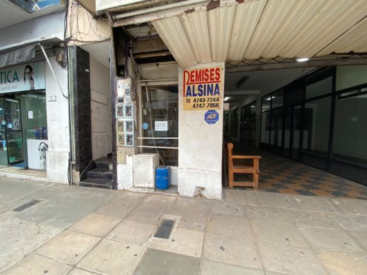 Commercial Space For Sale, Excellent Location, Not Specified