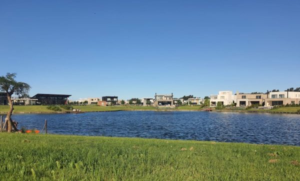 Lot Sale – Nordelta, Carpinchos, Al Agua