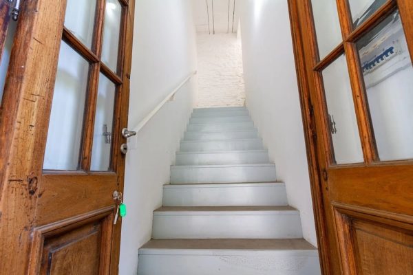 For Sale: Ph 2 rooms with garage in San Fernando