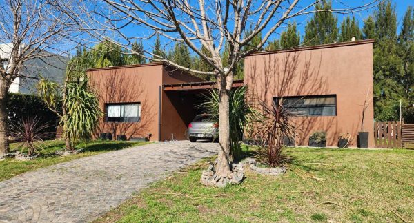 House for Sale in Santa Clara Accepts Trade