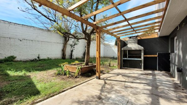 4-room apartment for sale with brand-new garden in Boulogne