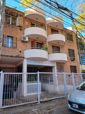 Sale of 2-Room Apartment with Garage, San Isidro