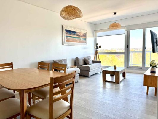 Rent 2 Rooms with Parking – Furnished – Remeros Beach