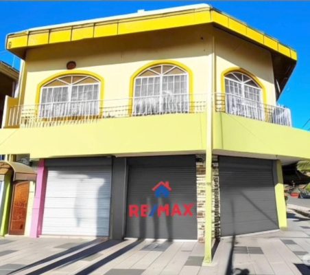Venta 3 Dptos + 3 Locales activos