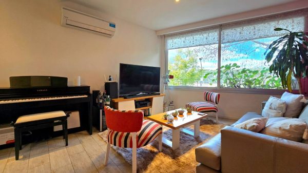 Venta PH en La Lucila, terraza y Jacuzzi