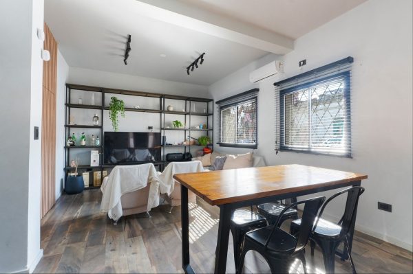 VENTA Casa 4amb terraza REFACCIONADA Florida