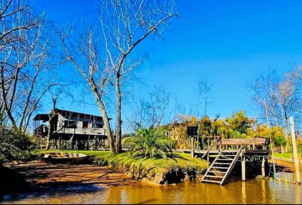Casa Tres Ambientes Delta, Arroyo Doradito , Tigre