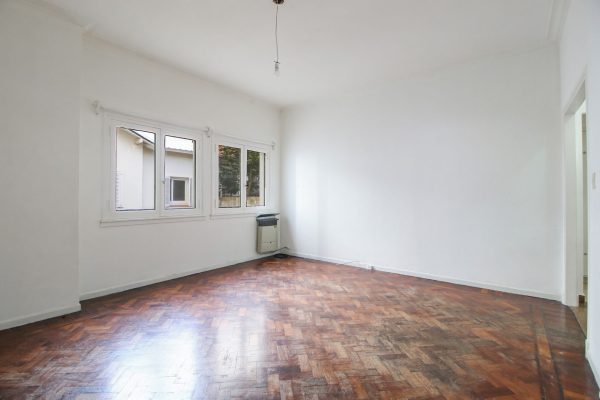Venta PH 3 ambientes Florida con balcón