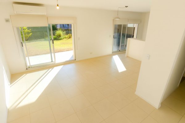 3 rooms, garage, lakefront garden with grill - Nordelta