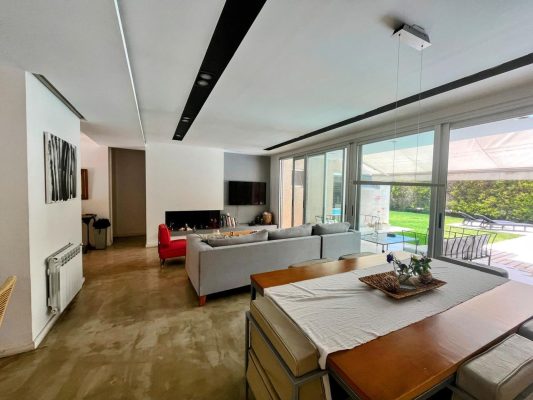 Venta Casa Una Planta, 4 Amb. Barrio La Comarca