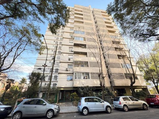 Venta Dos Ambientes Con Balcon En V. Lopez