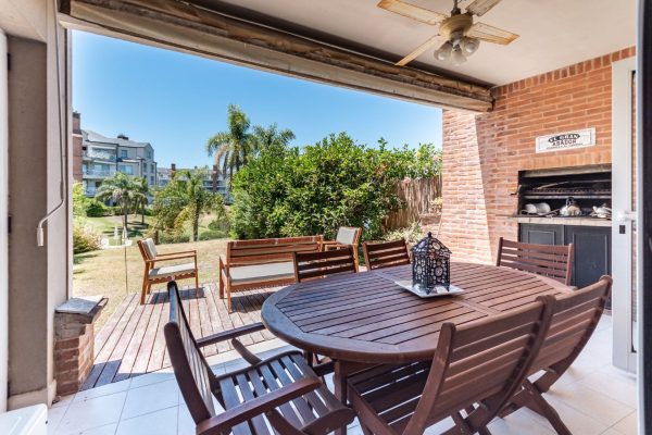 Venta 3 amb, jardin, cochera, Portezuelo, Nordelta
