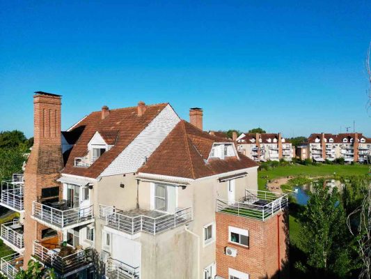 Venta Departamento 4 amb en Barrio SANTA BARBARA