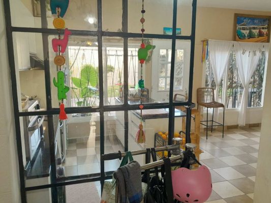 Apartment, 3 rooms. For sale in Boulogne with large patio and garden.