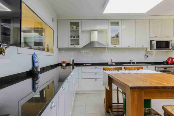 Furnished house for rent in Nordelta