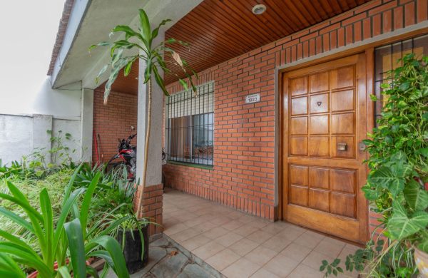 Casa En Venta Olivos 4 Amb + Casa Aux O Quincho