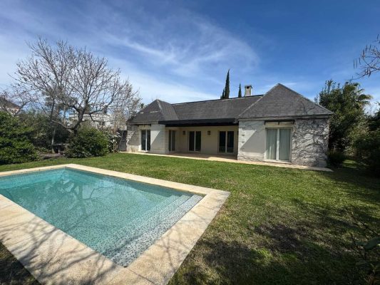 3-Room House for Rent with Pool, B. Las Glorietas – Nordelta