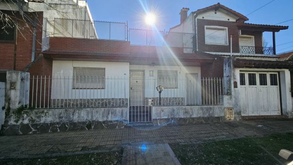 Venta Casa 3 Ambientes Florida Oeste Apto Credito