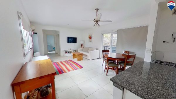 Venta Depto. Dos Ambientes - Balcon Y Cochera