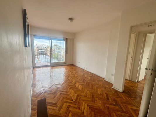 Departamento de 3 amb en Venta Olivos con Balcón