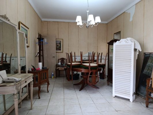 Venta casa 4 ambientes coche jardín pileta Olivos