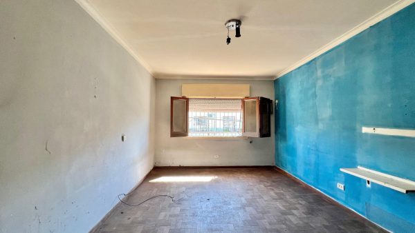 Studio for Sale in Beccar – To Be Remodeled, Opportunity