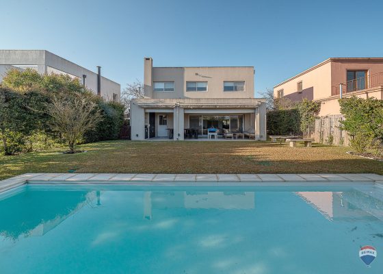 Venta CASA Los Lagos Nordelta
