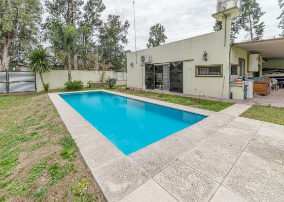 Casa Venta 5 Amb. Benavidez