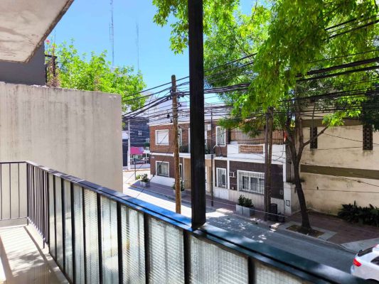 Depto en venta 3 amb balcón y patio San Fernando
