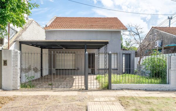 Ph House for Sale – 3 Bedrooms, 2 Bathrooms, Garage, Garden