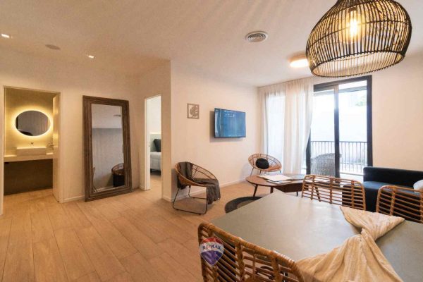 Vende Dos amb. Brickell Remeros balcón, pileta sum