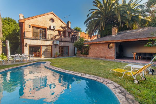 Alquiler Importante Casa-Acassuso Exclusivo- 586M2