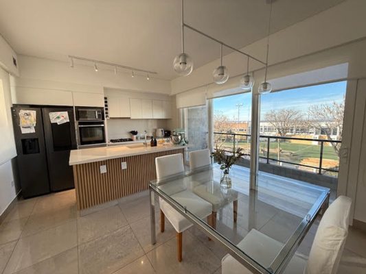 House for sale in La Lucila, opposite Lincoln School