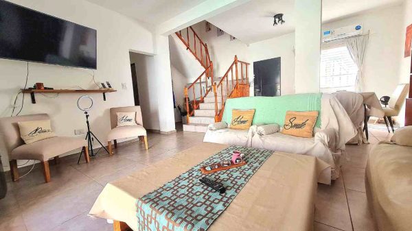 House for Sale 5 rooms, Garden, Pool, San Isidro