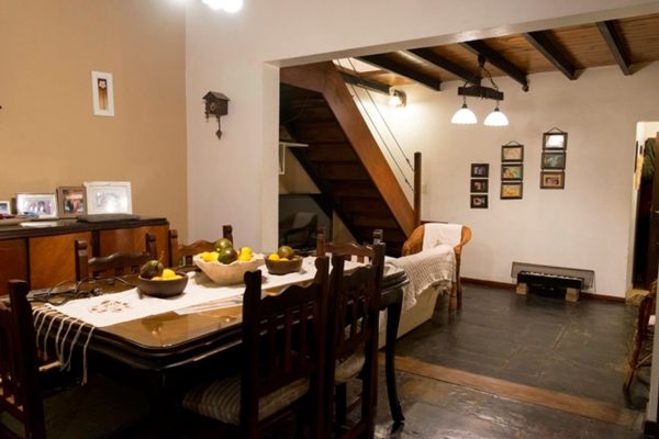 House - For Sale - Victoria - 3-bedroom