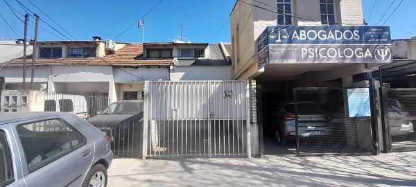 Rental Duplex House 2 Bedrooms Patio