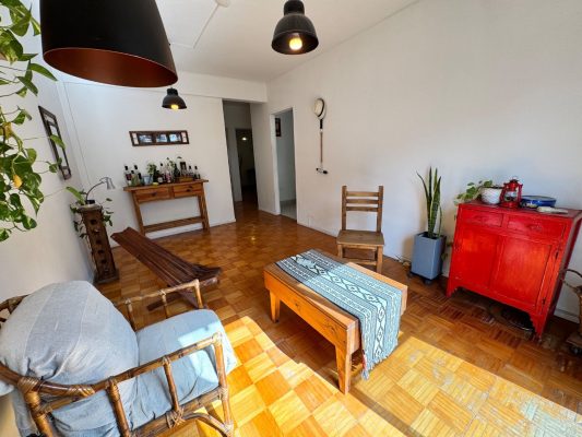 Bright 3-room apartment with garage
