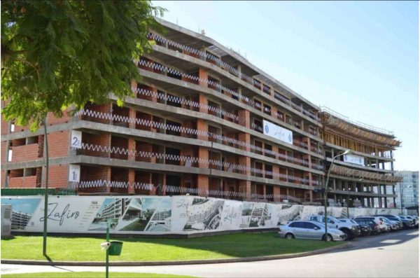 Torres Zafiro Nordelta - 2-room Apartment for Sale