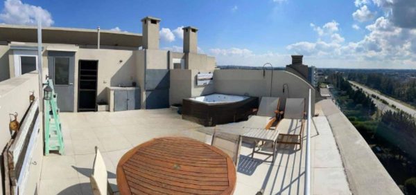 Duplex for Sale – 2 Rooms, Lake View, Own Terrace