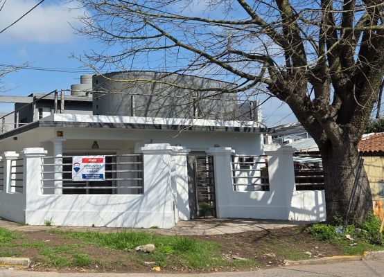 House for Sale with Apartment, Don Torcuato