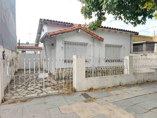 Venta Casa + Departamento - Munro