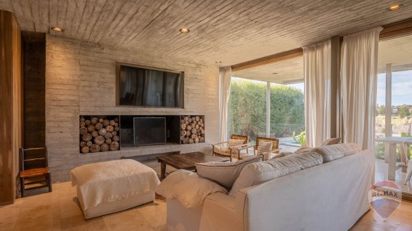Casa En Venta Al Agua Y Golf