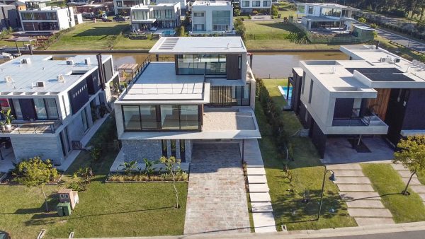 Exclusive House for Sale in El Yacht Nordelta Tigre