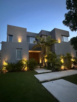 Rental House 5 rooms Nordelta internal lot