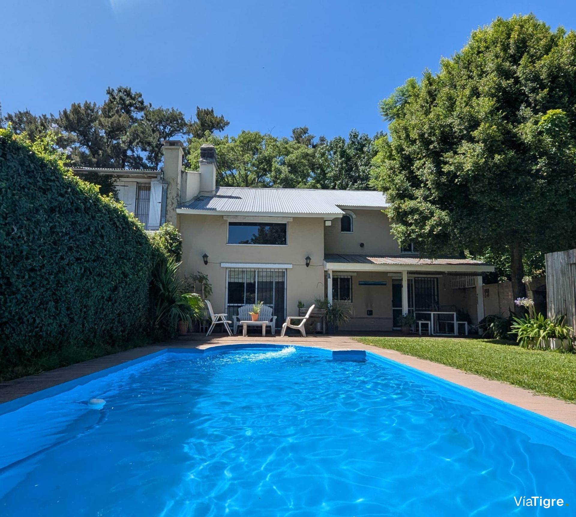 House For Sale 4 Bedrooms Don Torcuato Triangle Pool