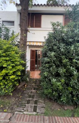 Espaciosa casa en tigre centro